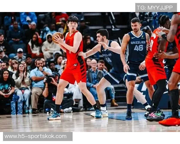 开拓者自媒体杨瀚森虽技术尚显稚嫩但未来发展潜力巨大令人期待 开拓者自媒体杨瀚森虽技术尚显稚嫩但未来发展潜力巨大令人期待